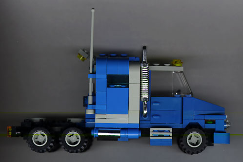 bluetruck2148.jpg