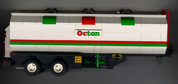 octantrailerside.jpg