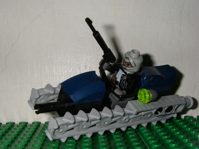 hush5.jpg