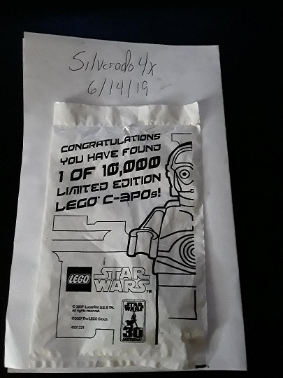lego_gold_chrome_c-3po.jpg