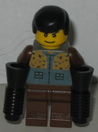 mandalorian_with_light_comabat_armour.jpg