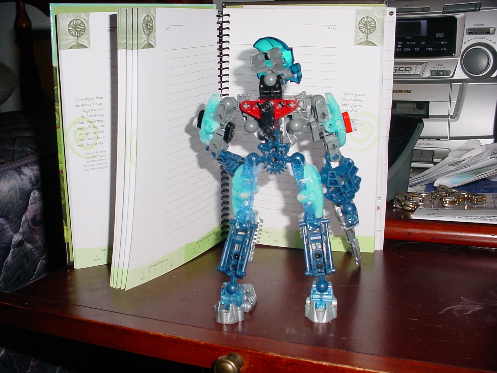 my__home_made_bionicles_003.jpg