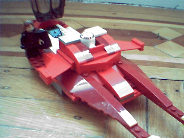 anakins_super_jedi_starfighter2001.jpg