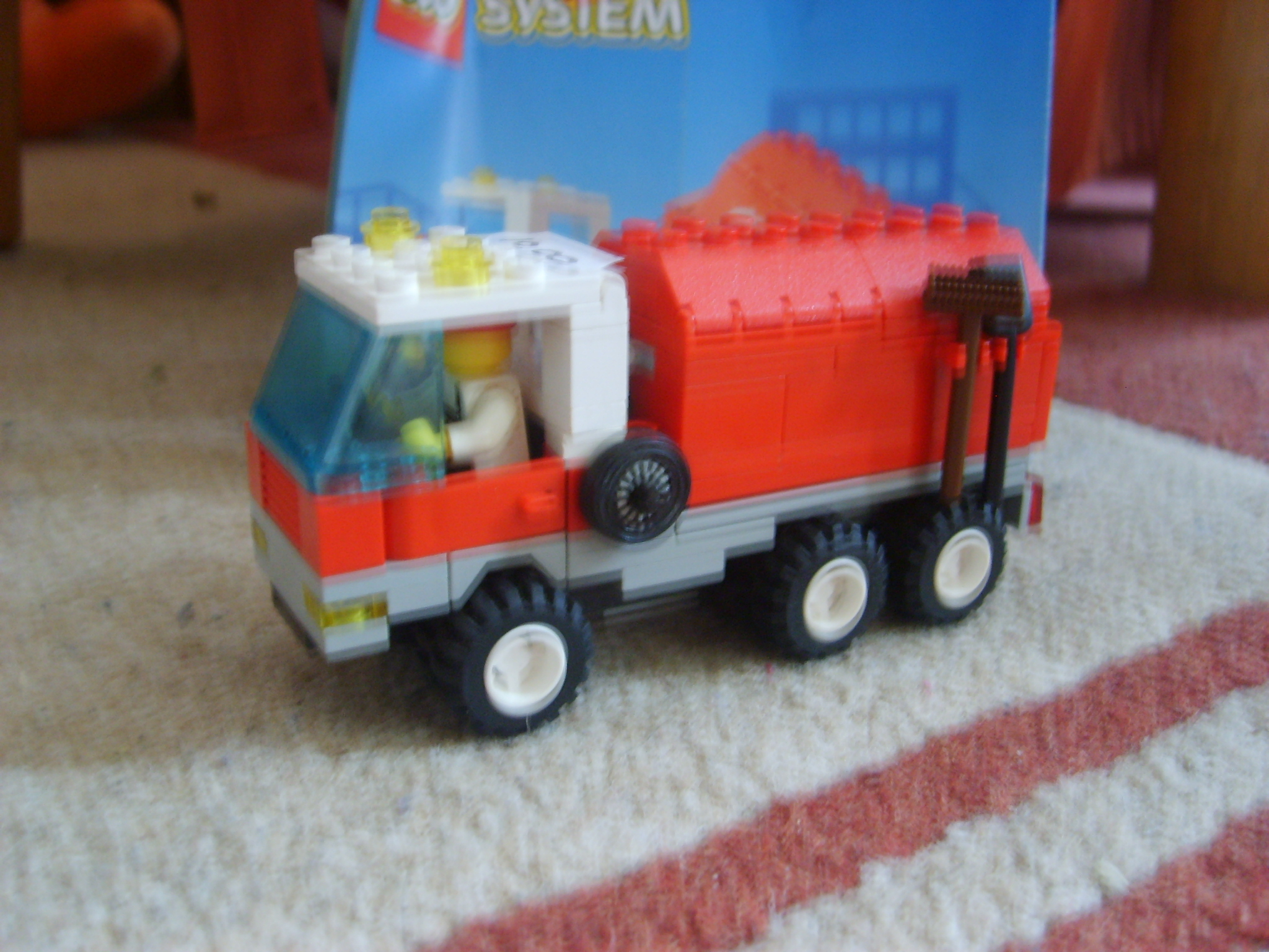 s6000399.jpg