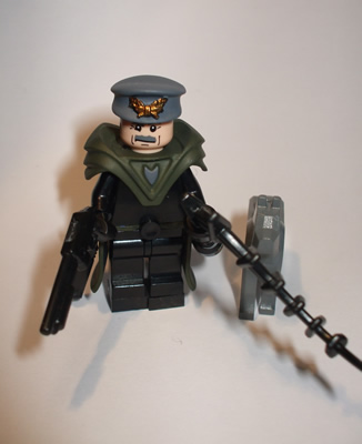 brikviet_riot_police_kommisar_bob.jpg