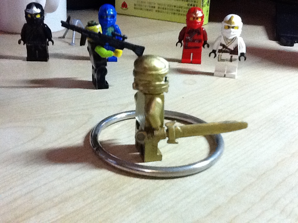 gold_ninja_002.jpg