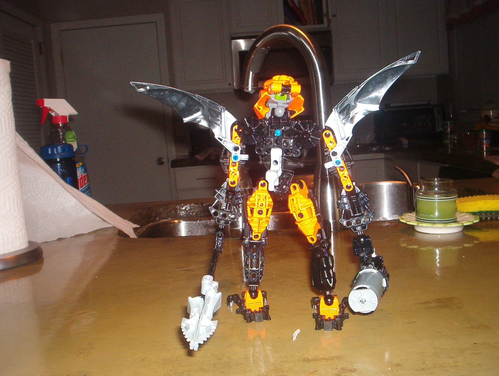 bionicle_009.jpg