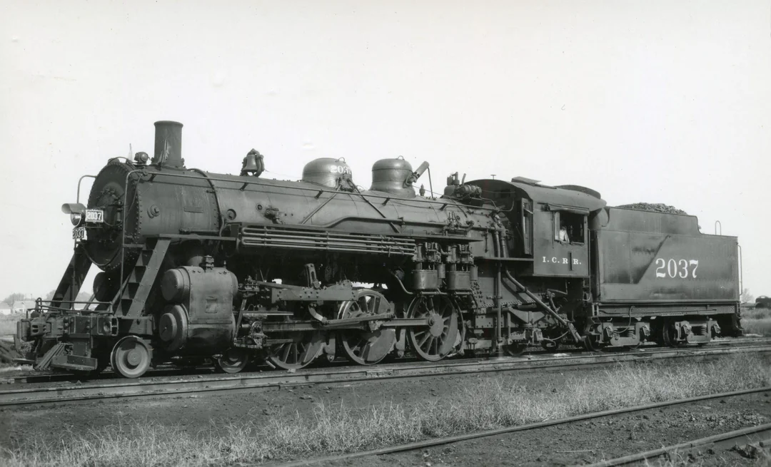 Blank_The_Red_Engine.webp