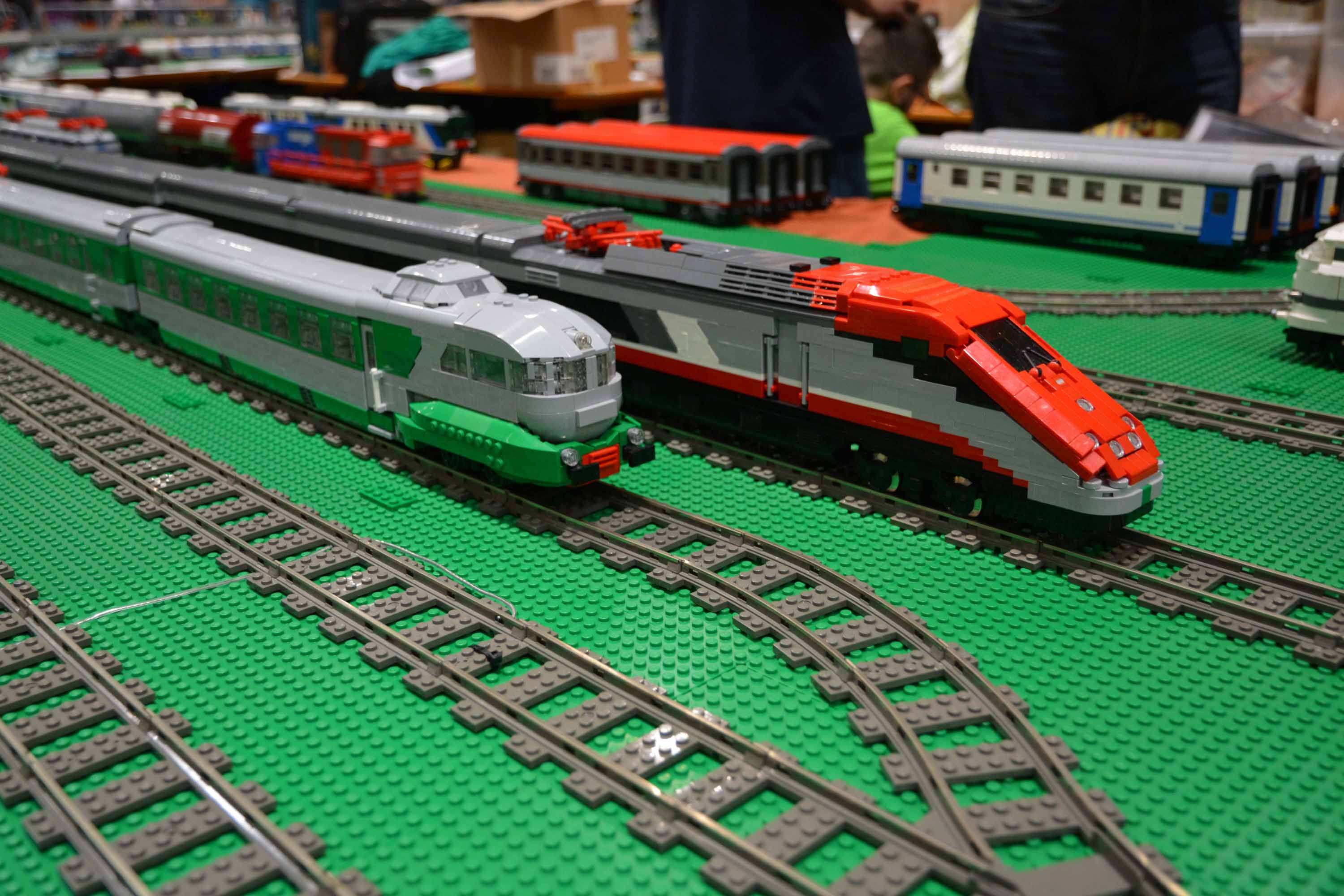 train-17.jpg