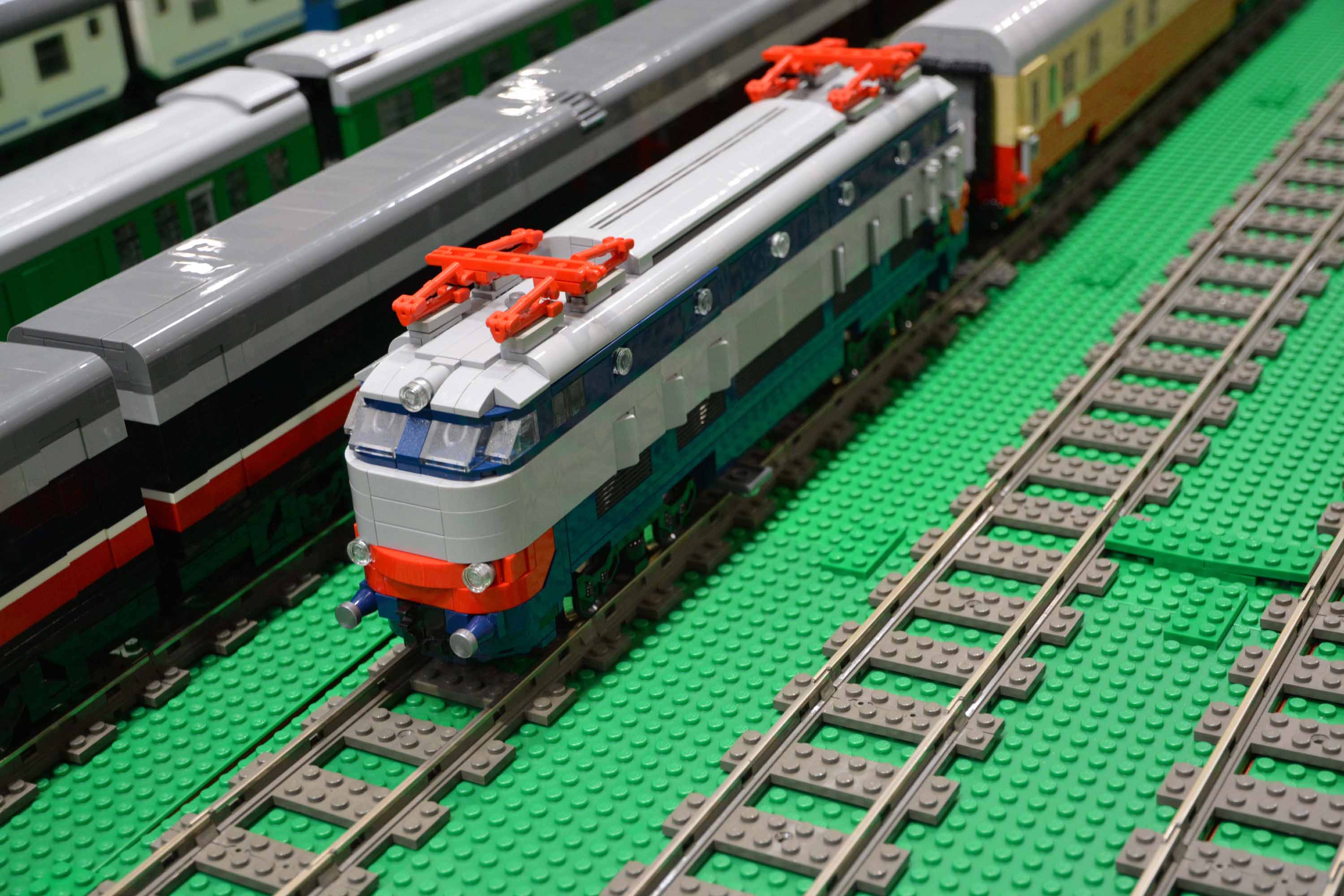 train-23.jpg