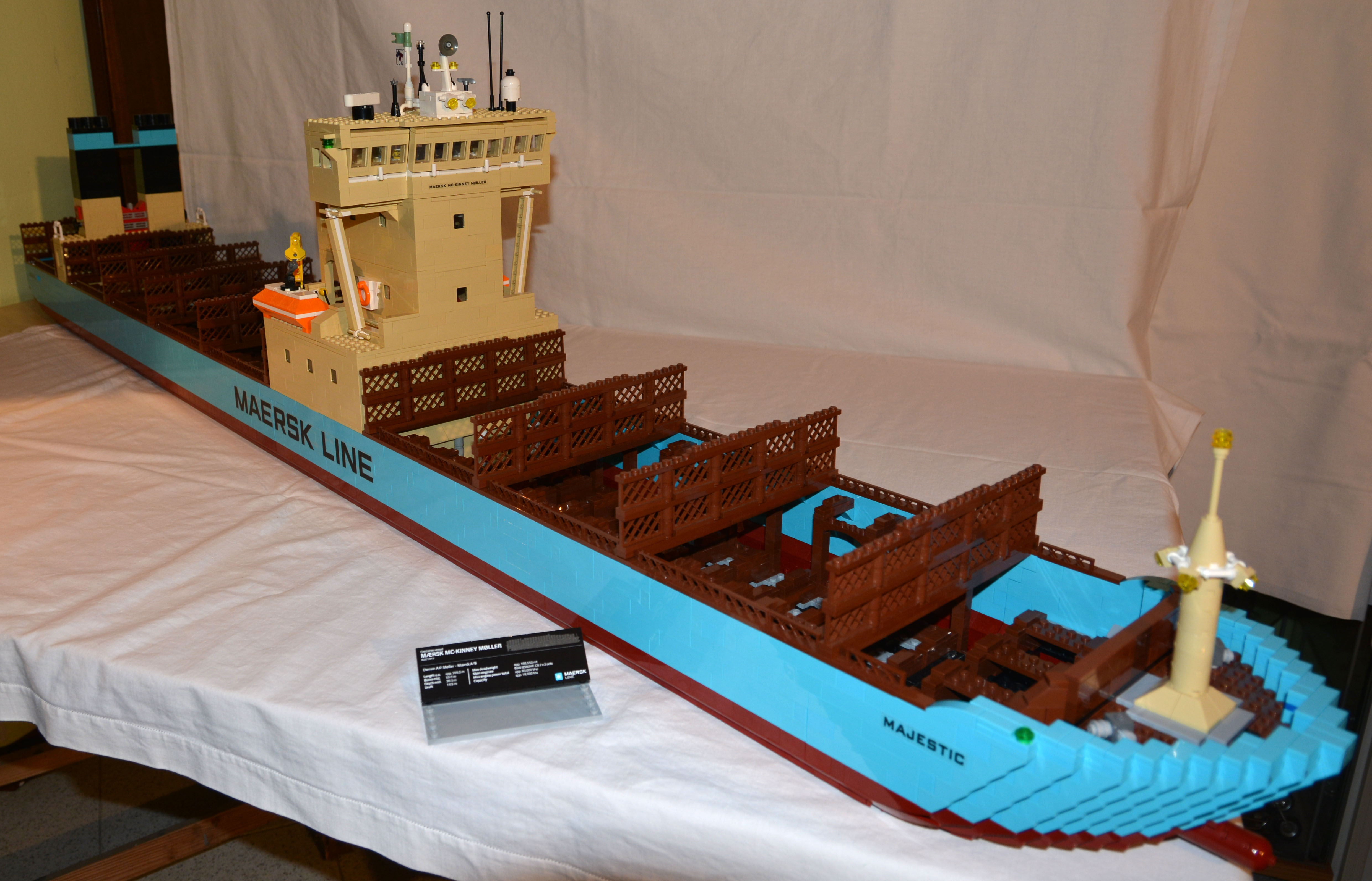 maersk_tripleh_000.jpg