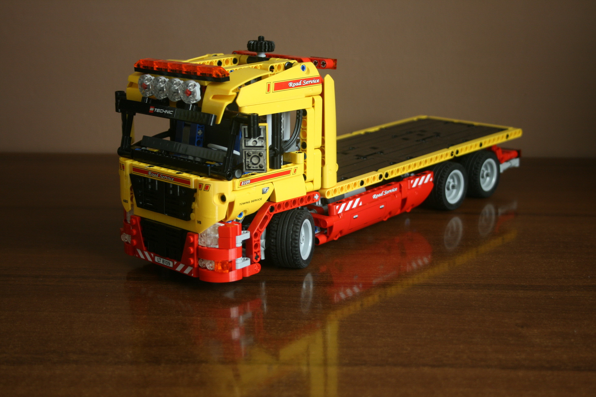 8109-1.jpg