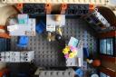 jakob_-_lego_-_pratchett_s_building_interior_008.jpg