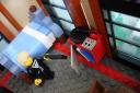 jakob_-_lego_-_pratchett_s_building_interior_018.jpg