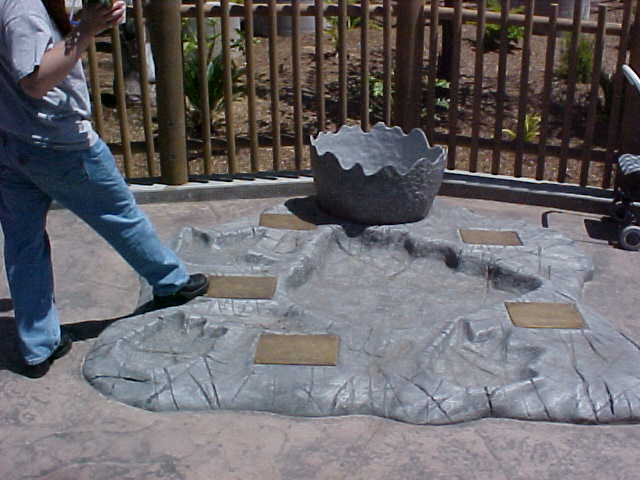 09may04_10.jpg