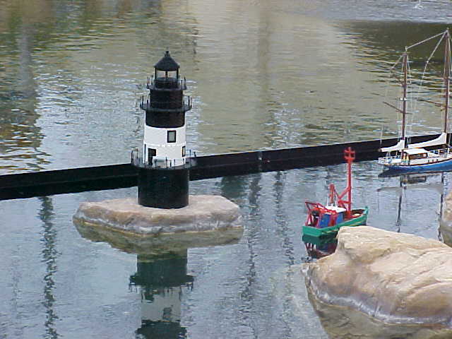 14mar04_03.jpg
