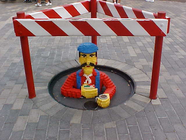 14sep03_04.jpg