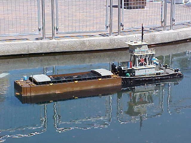 3jul03_13.jpg