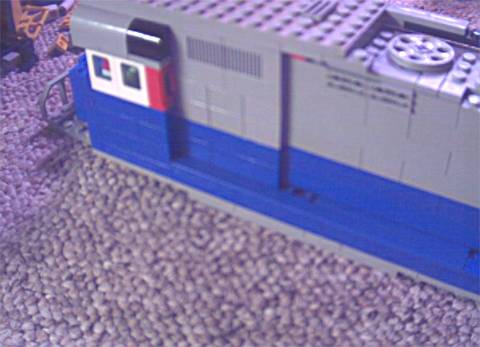 gp30_8w_3.jpg