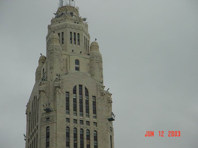 levequetower02.jpg
