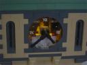 20_oracle_in_the_clock_lights_on.jpg