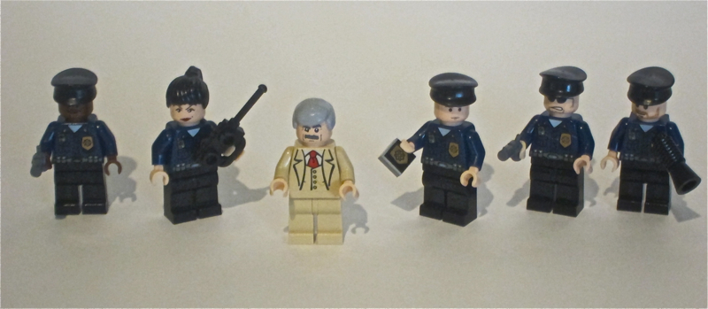 06_commissioner_gordon_and_the_gcpd.jpg