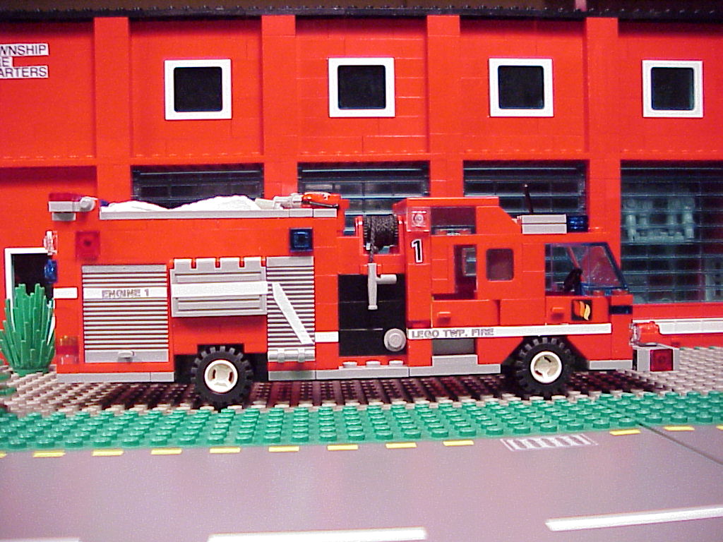 engine1pass-side.jpg