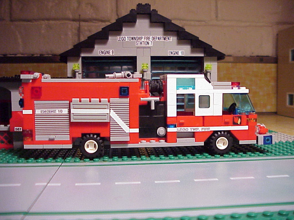 56engine10passide.jpg
