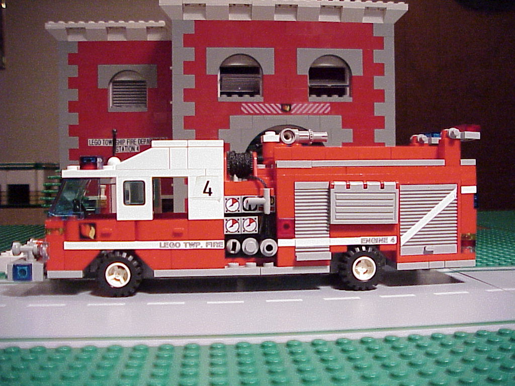 56engine4pumpside.jpg