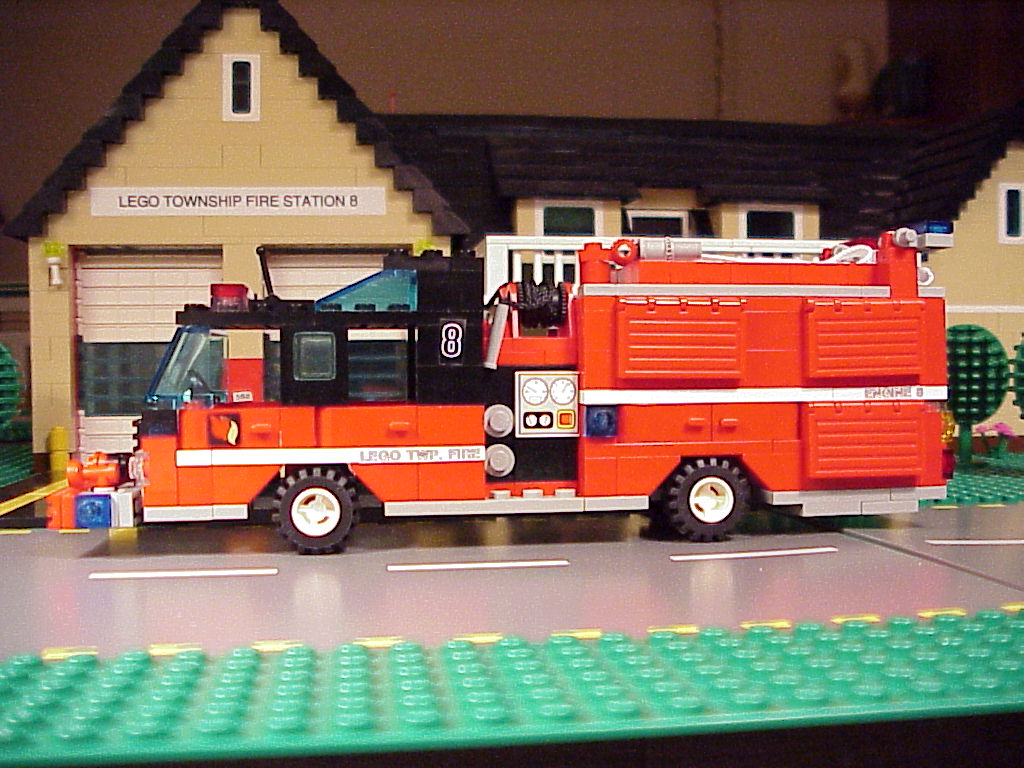 56engine8pumpside.jpg