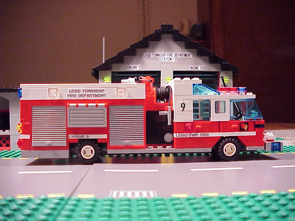 56engine9passside.jpg