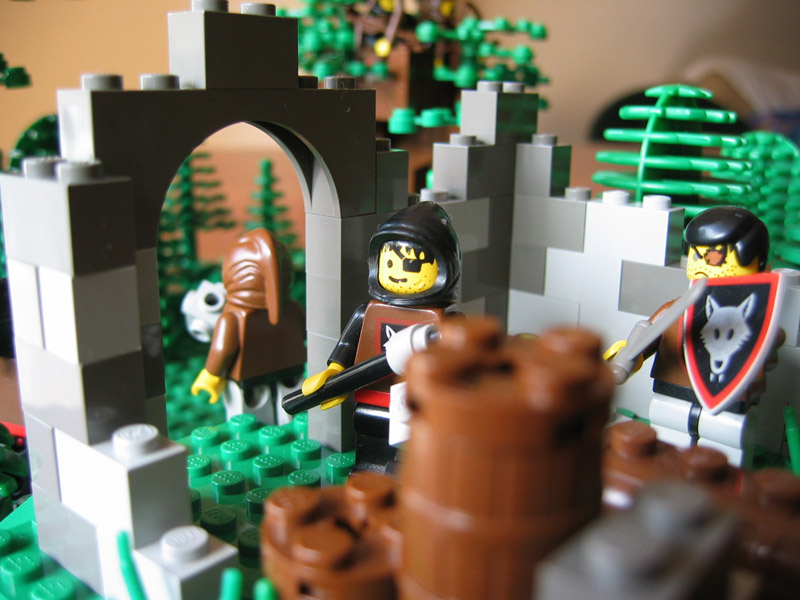 wolfhideout011.jpg