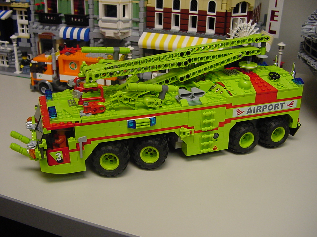 airport_firetruck_08.jpg