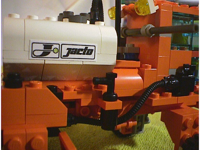 jacto09.jpg