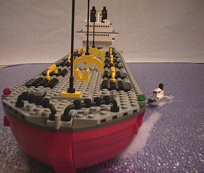 tankerbow01.jpg