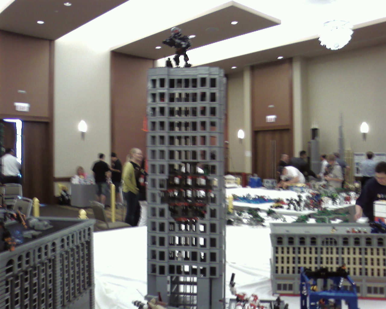 2007_brickworld_0012.jpg