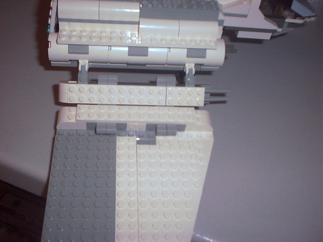 imperial_shuttle_6wide_ramp_0007.jpg