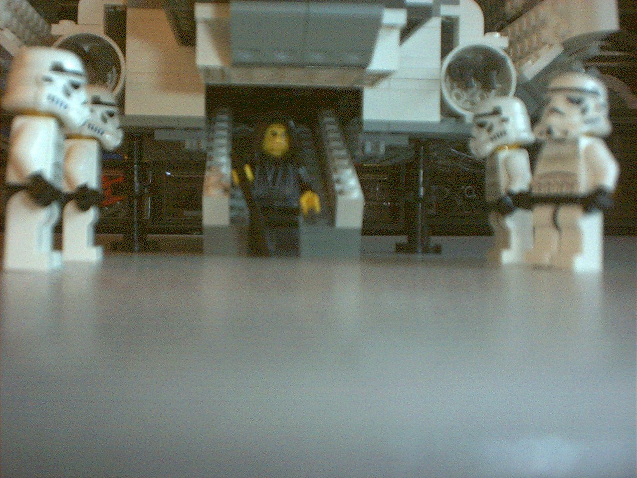 imperial_shuttle_6wide_ramp_0015.jpg