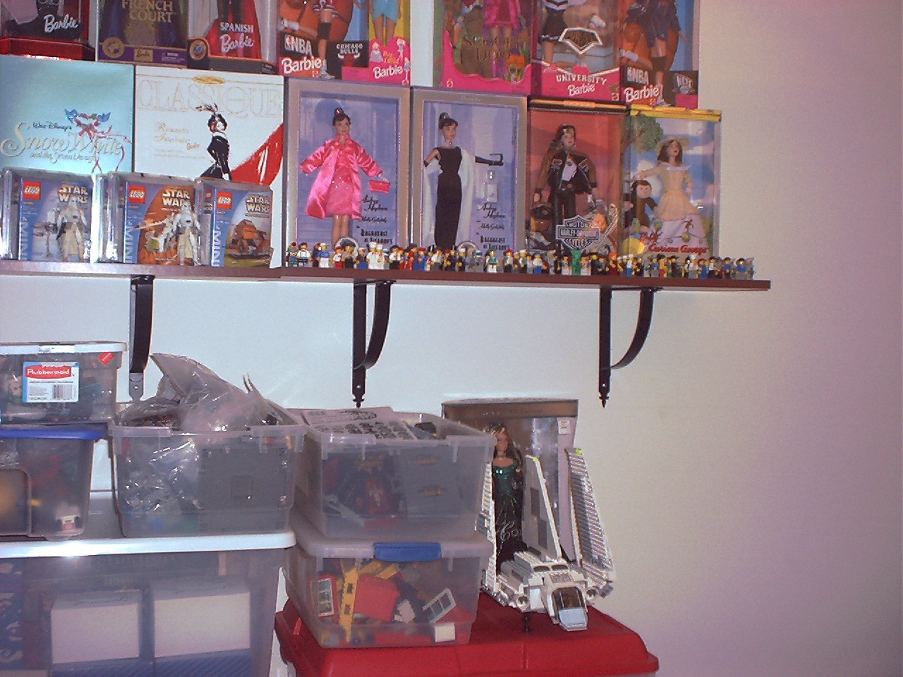 toyroom_200411_0016.jpg