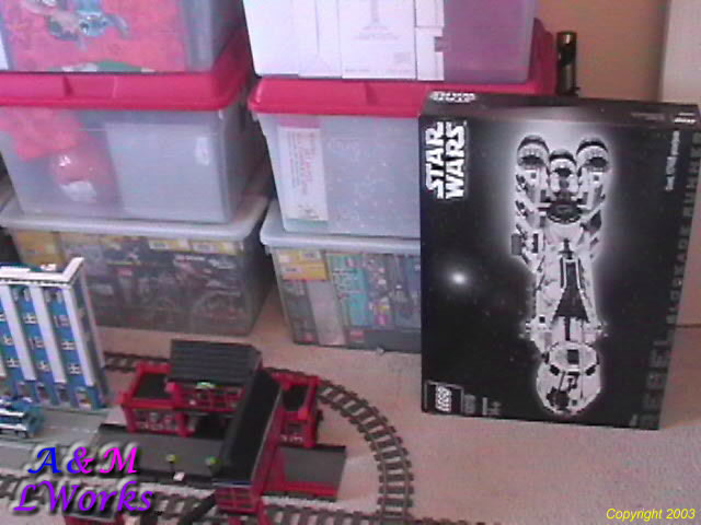 waukegan_toyroom_2003_0032.jpg