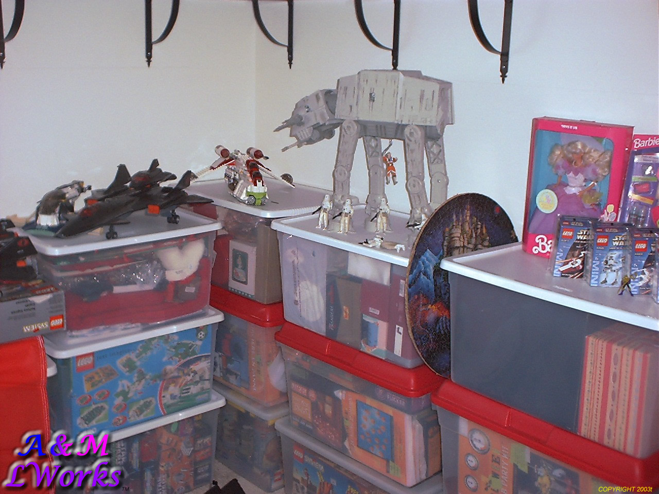 waukegan_toyroom_2003_0048.jpg