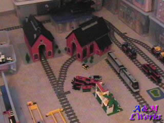 waukegan_apt_toy_room_2003_0016.jpg