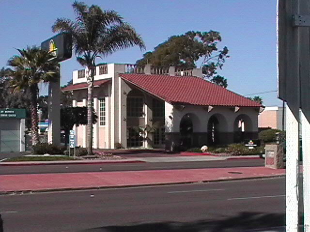 daysinn01.jpg