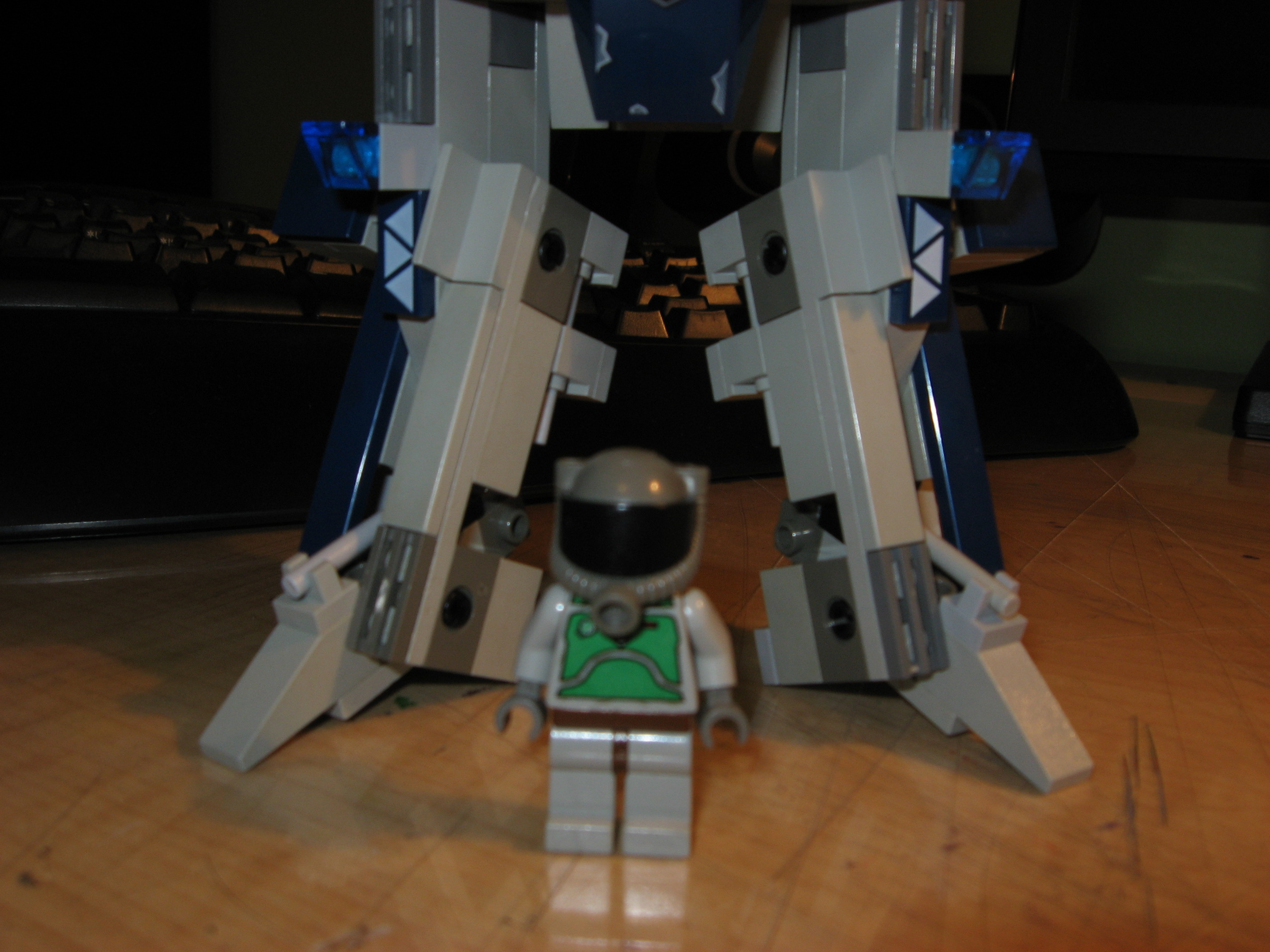 mechlego1_050.jpg