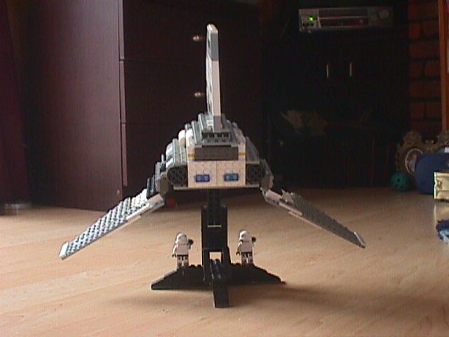 shuttle1.jpg