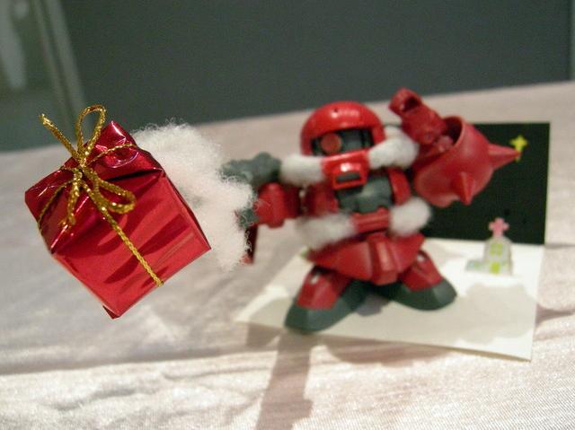 christmas-zaku.jpg