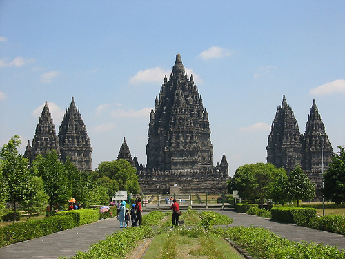 2inspiration-prambanan.jpg