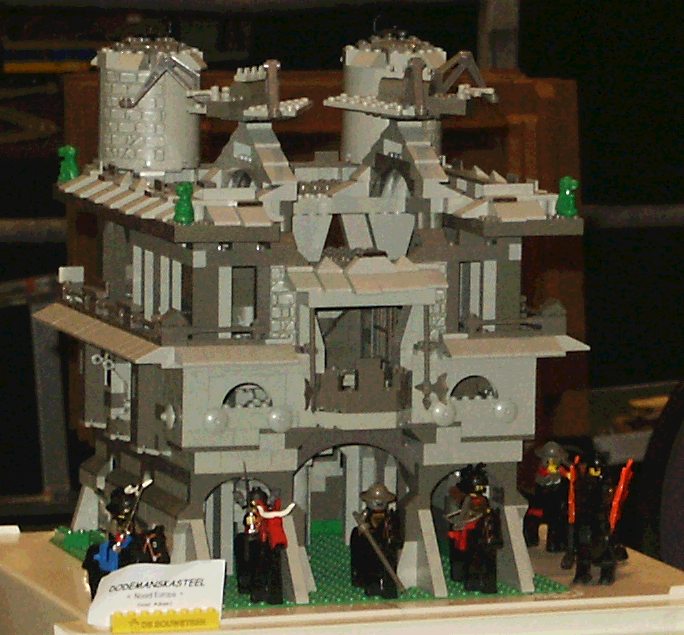 lw2004-dodemanskasteel.bmp