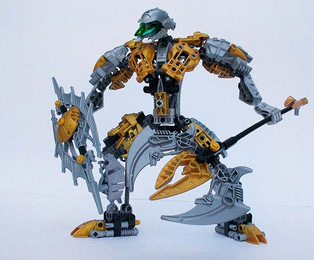 lunging_axe_embed.jpg