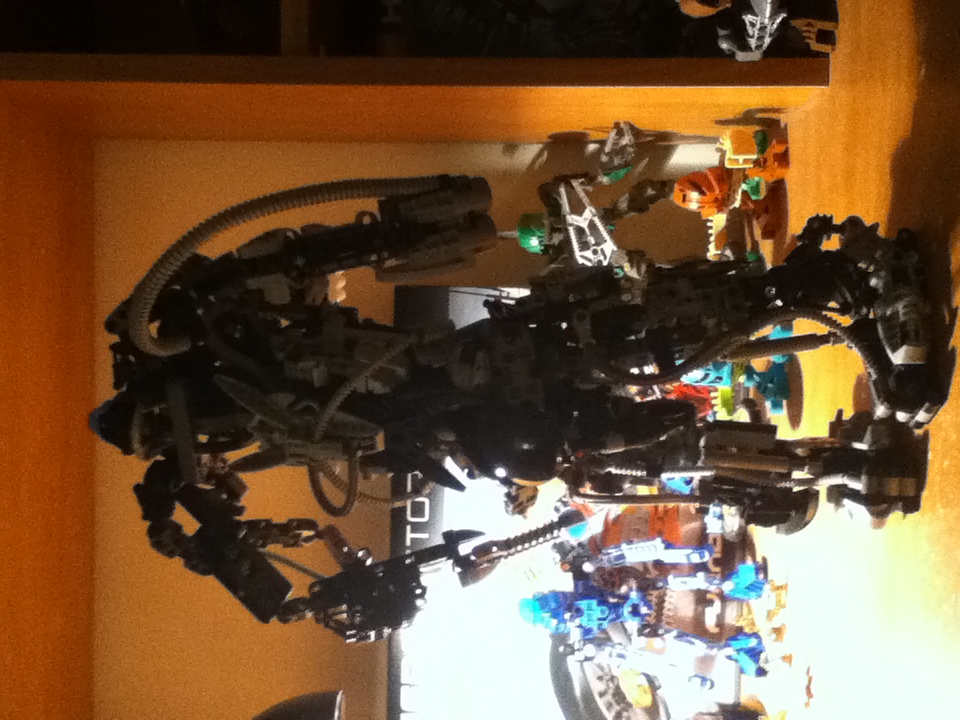 bionicle_moc_3.jpg